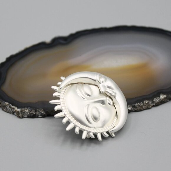 Sun moon jewelry pin brooch sky celestial nature silver white gold tone elegant - Picture 4 of 12